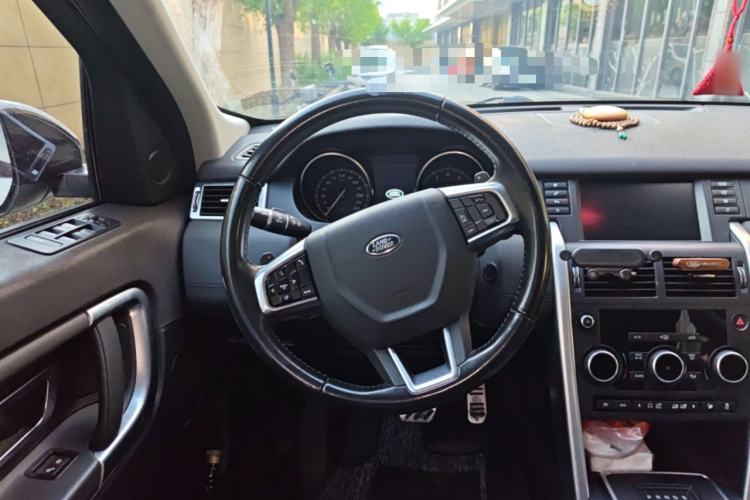 Used Land Rover Discovery Sport 2017 2.0T SE Steering Wheel