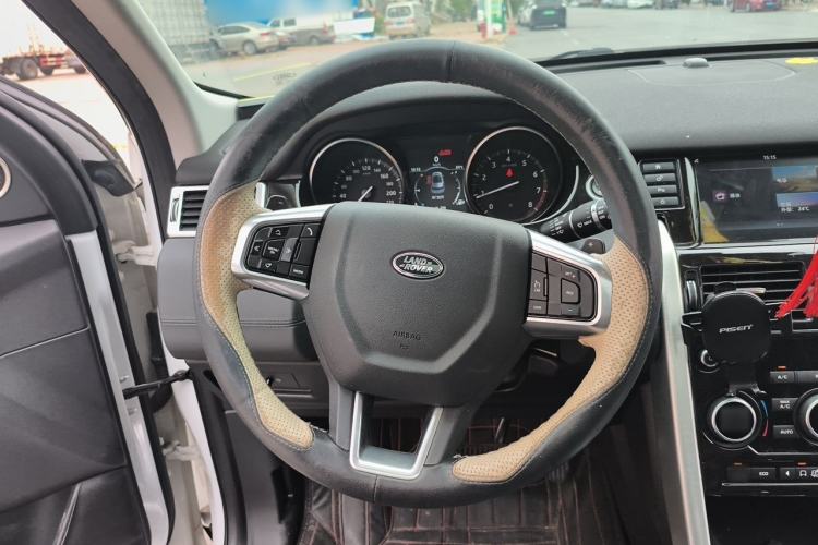 Used Land Rover Discovery Sport 2017 2.0T SE Steering Wheel