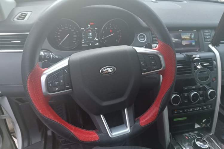 Used Land Rover Discovery Sport 2017 2.0T SE Steering Wheel