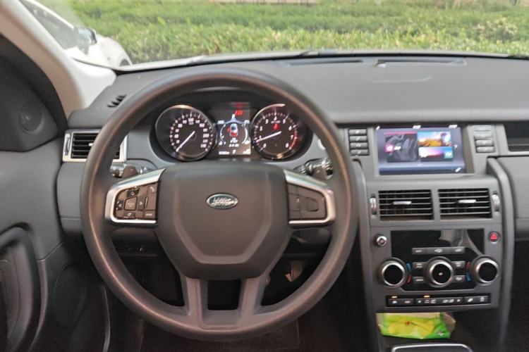 Used Land Rover Discovery Sport 2017 2.0T PURE Steering Wheel