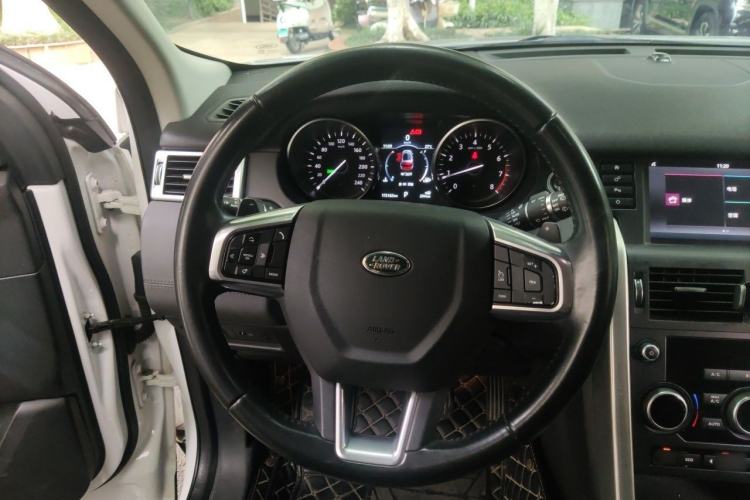 Used Land Rover Discovery Sport 2017 2.0T SE Steering Wheel