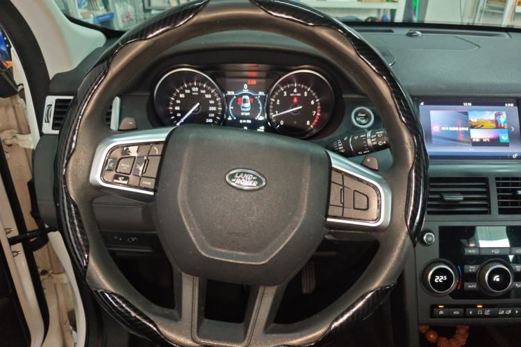 Used Land Rover Discovery Sport 2017 2.0T PURE Steering Wheel