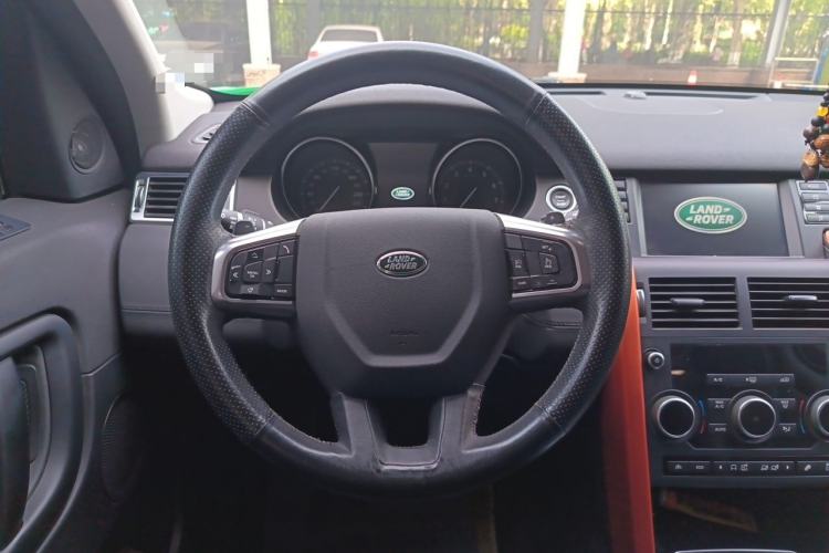 Used Land Rover Discovery Sport 2017 2.0T SE Steering Wheel