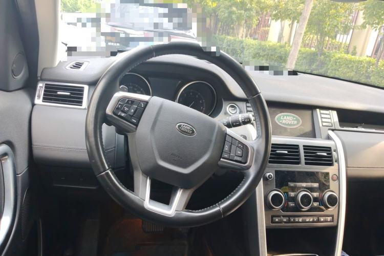 Used Land Rover Discovery Sport 2017 2.0T SE Steering Wheel