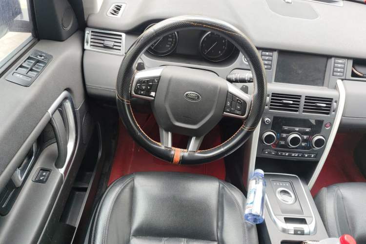 Used Land Rover Discovery Sport 2017 2.0T SE Steering Wheel