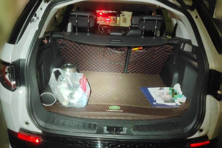 Used Land Rover Discovery Sport 2017 2.0T SE Trunk