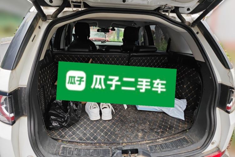 Used Land Rover Discovery Sport 2017 2.0T SE Trunk