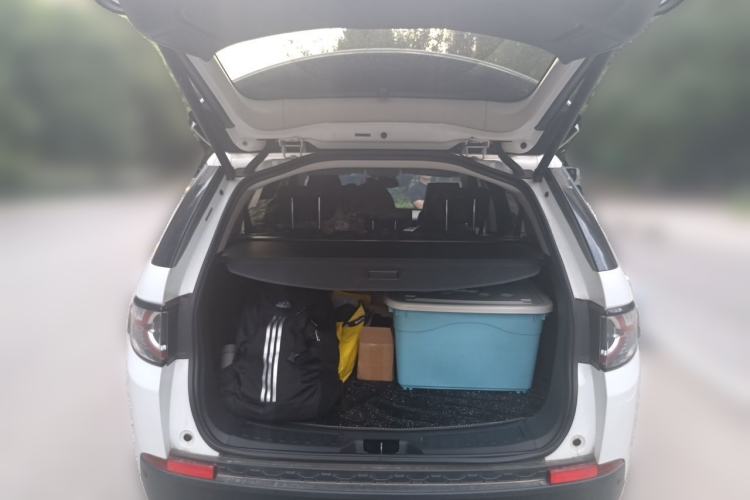 Used Land Rover Discovery Sport 2017 2.0T SE Trunk