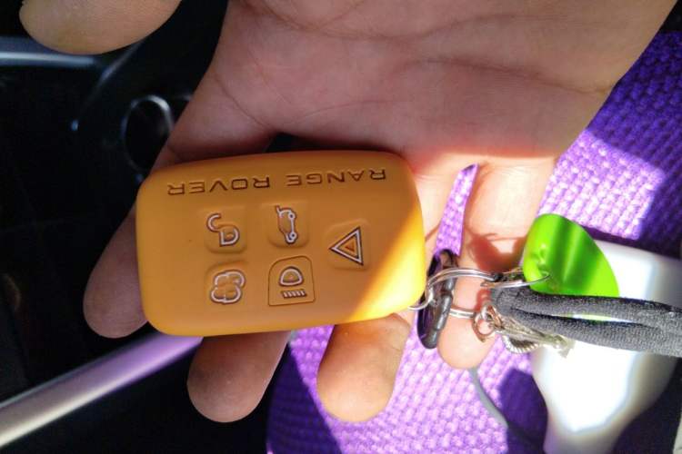 Used Land Rover Discovery Sport 2017 2.0T PURE Vehicle Key
