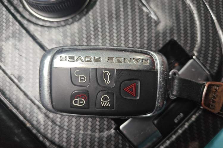 Used Land Rover Discovery Sport 2017 2.0T SE Vehicle Key