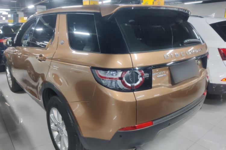 Used Land Rover Discovery Sport 2017 2.0T SE Exterior 2