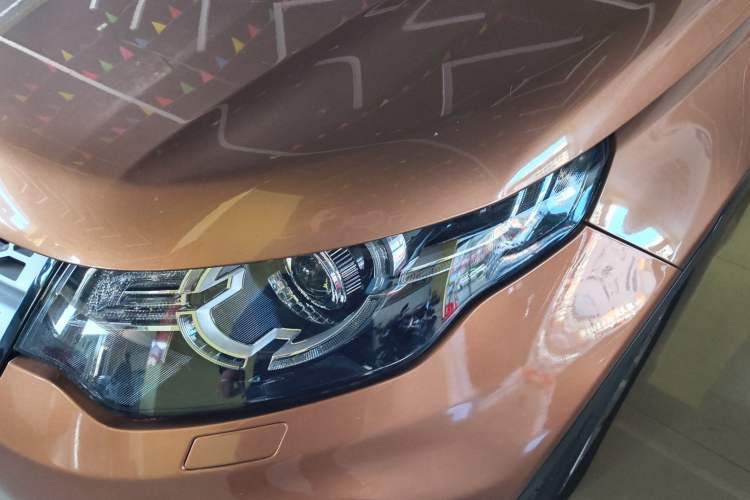 Used Land Rover Discovery Sport 2017 2.0T HSE Left Front Headlight