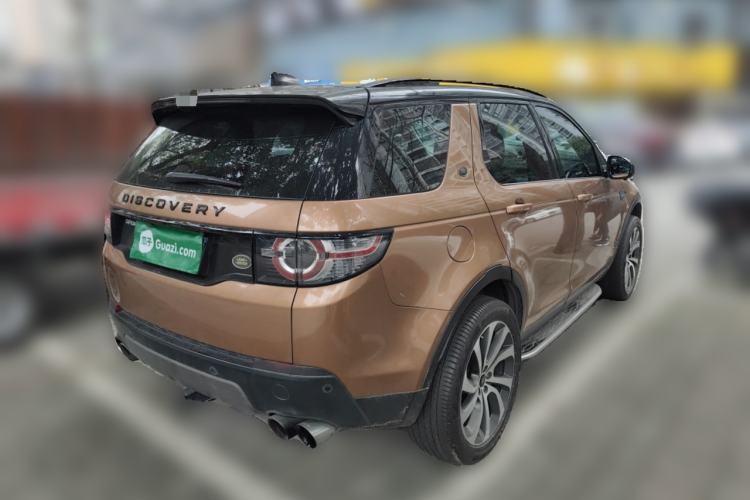 Used Land Rover Discovery Sport 2017 2.0T SE Rear Right 45 Deg
