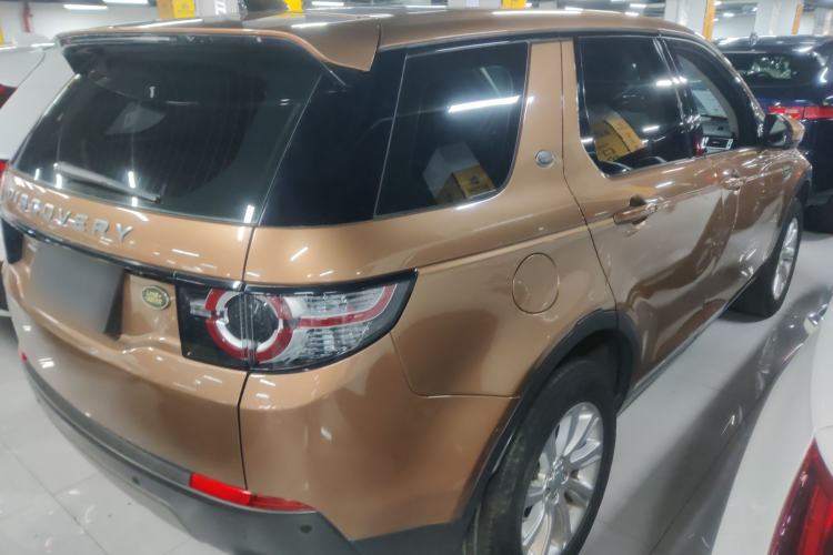 Used Land Rover Discovery Sport 2017 2.0T SE Rear Right 45 Deg