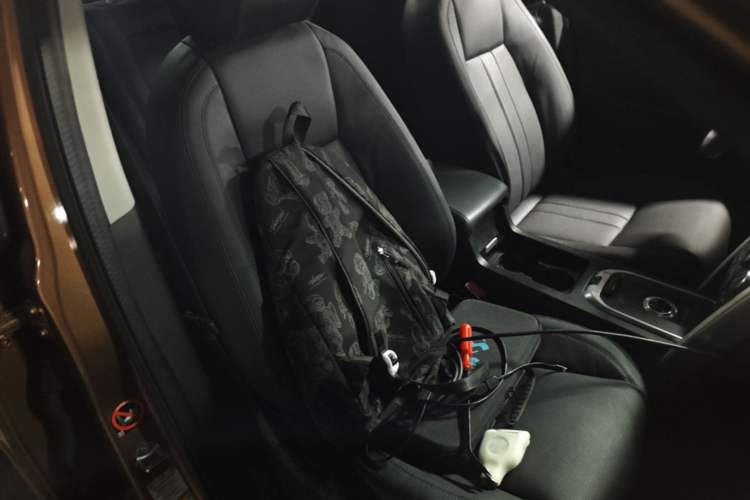 Used Land Rover Discovery Sport 2017 2.0T SE Right Front Seat