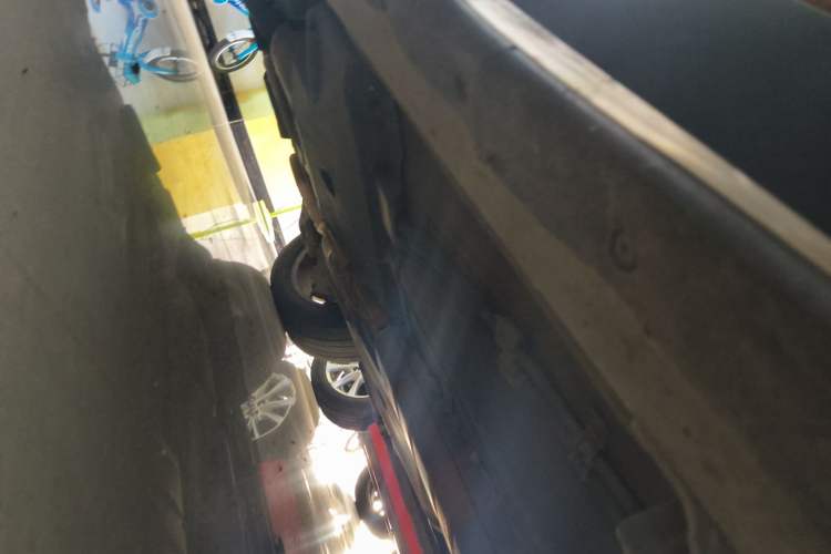 Used Land Rover Discovery Sport 2017 2.0T HSE Right Side Sill