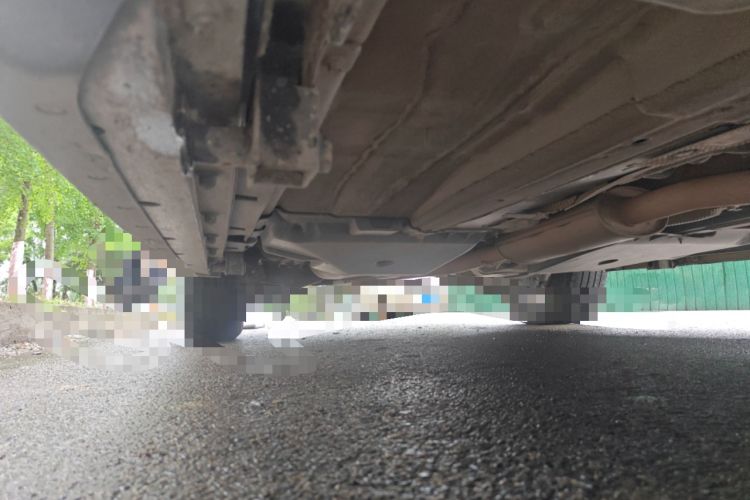 Used Land Rover Discovery Sport 2018 240 PS SE Version Chassis Front Right