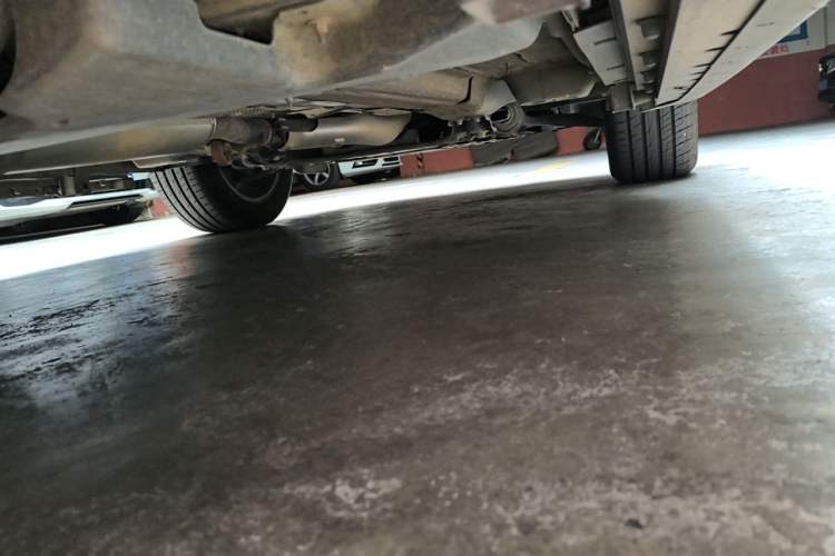 Used Land Rover Discovery Sport 2018 240 PS SE Version Chassis Rear Right