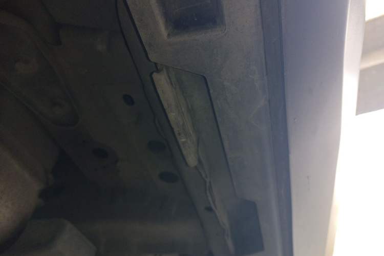 Used Land Rover Discovery Sport 2018 240 PS SE Version Chassis Rear Right