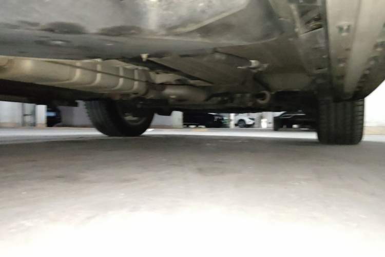 Used Land Rover Discovery Sport 2018 240 PS HSE Version Chassis Rear Right