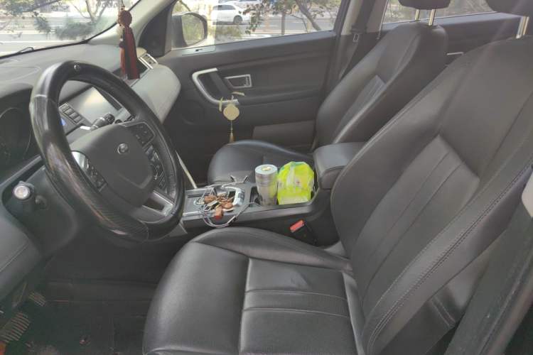 Used Land Rover Discovery Sport 2018 240 PS SE Version Driver Seat