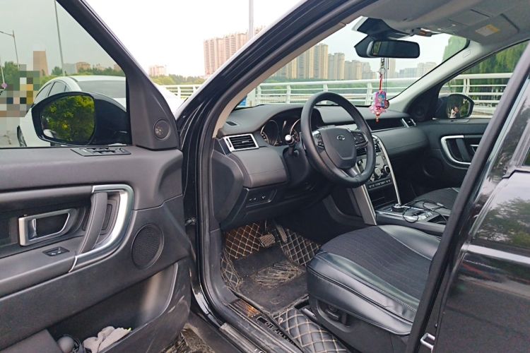 Used Land Rover Discovery Sport 2018 240 PS SE Version Driver Seat