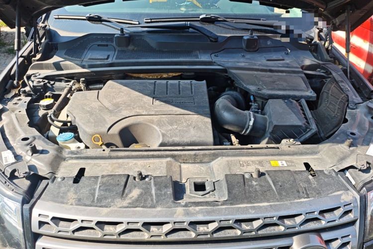 Used Land Rover Discovery Sport 2018 240 PS SE Version Engine Bay