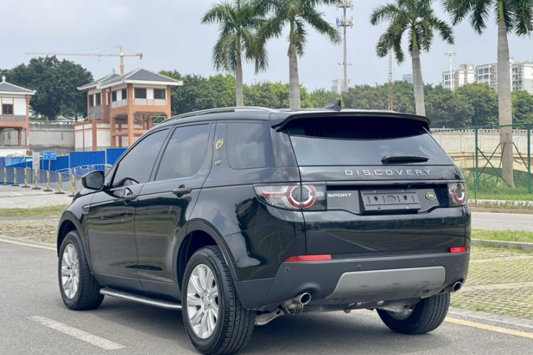 Used Land Rover Discovery Sport 2018 240 PS SE Version Exterior 3