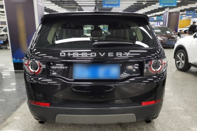 Used Land Rover Discovery Sport 2018 240 PS SE Version Exterior 4
