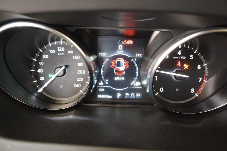 Used Land Rover Discovery Sport 2018 240 PS SE Version Instrument Cluster