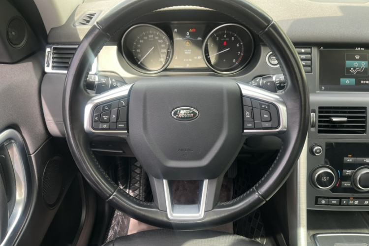 Used Land Rover Discovery Sport 2018 240 PS SE Version Interior 2