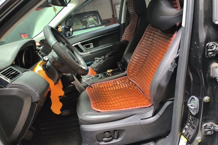 Used Land Rover Discovery Sport 2018 240 PS SE Version Left Front Seat