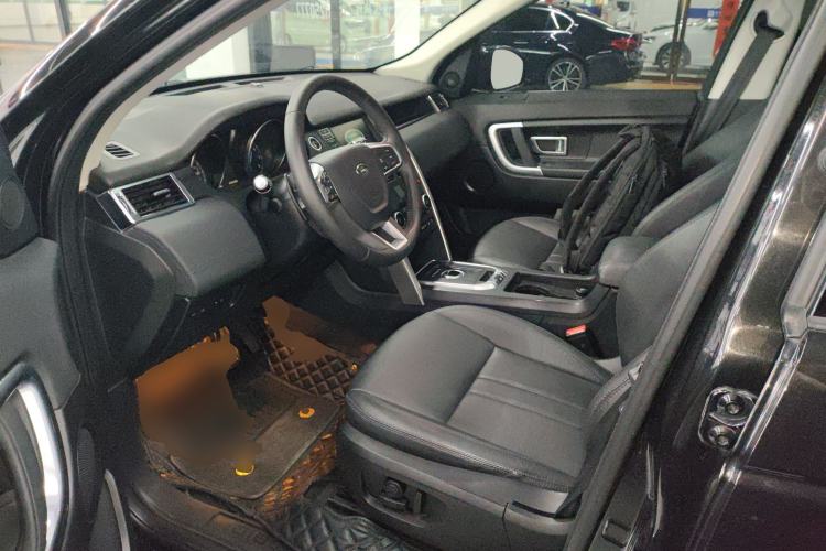 Used Land Rover Discovery Sport 2018 240 PS SE Version Left Front Seat