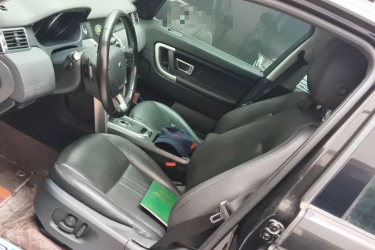 Used Land Rover Discovery Sport 2018 240 PS HSE LUXURY Edition Left Front Seat