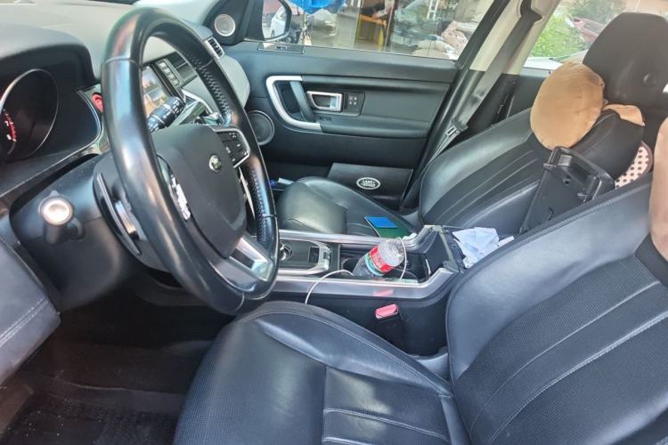 Used Land Rover Discovery Sport 2018 240 PS HSE Version Left Front Seat