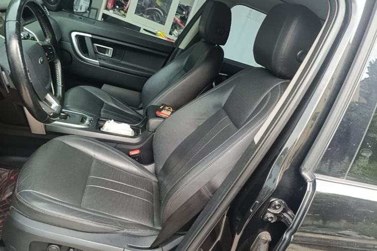 Used Land Rover Discovery Sport 2018 240 PS SE Version Left Front Seat