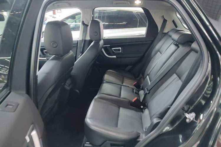 Used Land Rover Discovery Sport 2018 240 PS HSE Version Left Rear Seat