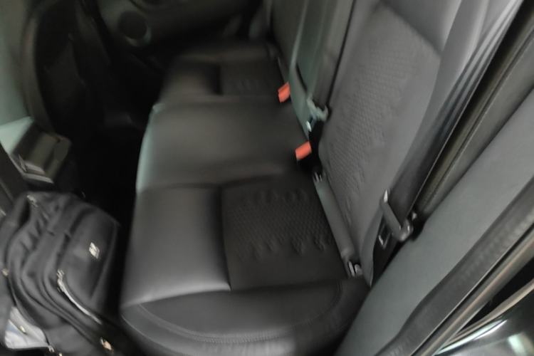 Used Land Rover Discovery Sport 2018 240 PS PURE Edition Left Rear Seat