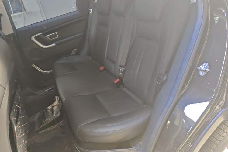 Used Land Rover Discovery Sport 2018 240 PS SE Version Left Rear Seat