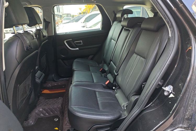 Used Land Rover Discovery Sport 2018 240 PS Zhiyue Limited Edition Left Rear Seat
