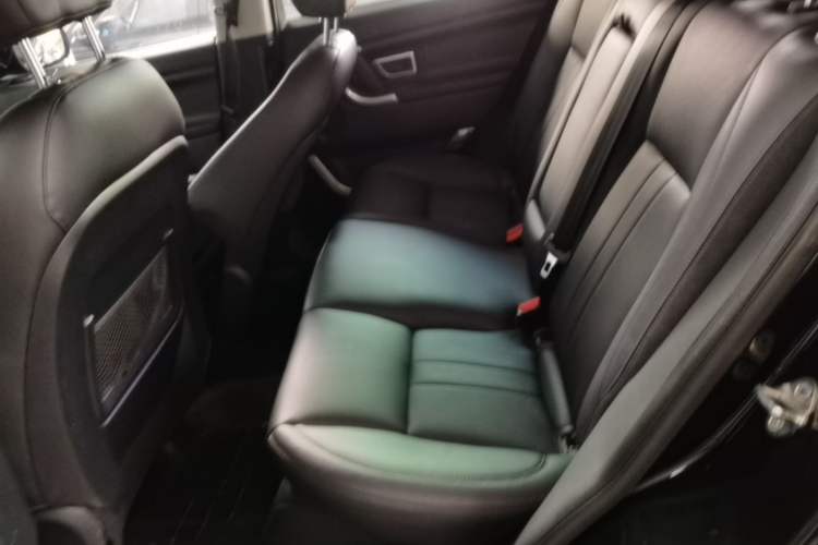 Used Land Rover Discovery Sport 2018 240 PS SE Version Left Rear Seat