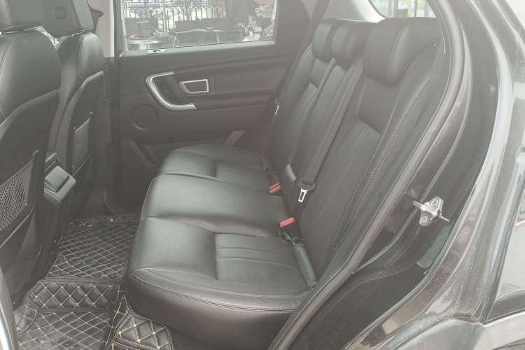 Used Land Rover Discovery Sport 2018 240 PS SE Version Left Rear Seat