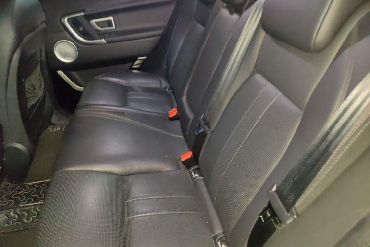 Used Land Rover Discovery Sport 2018 240 PS SE Version Left Rear Seat
