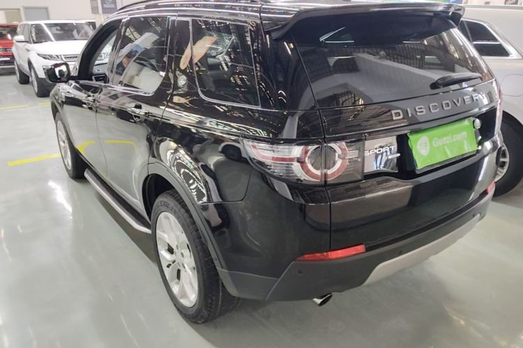Used Land Rover Discovery Sport 2018 240 PS HSE Version Rear Left 45 Deg