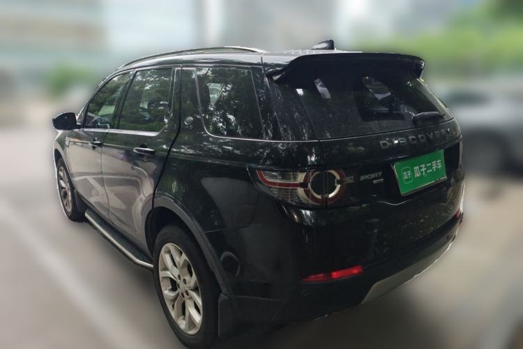 Used Land Rover Discovery Sport 2018 240 PS HSE Version Rear Left 45 Deg