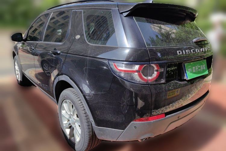Used Land Rover Discovery Sport 2018 240 PS SE Version Rear Left 45 Deg