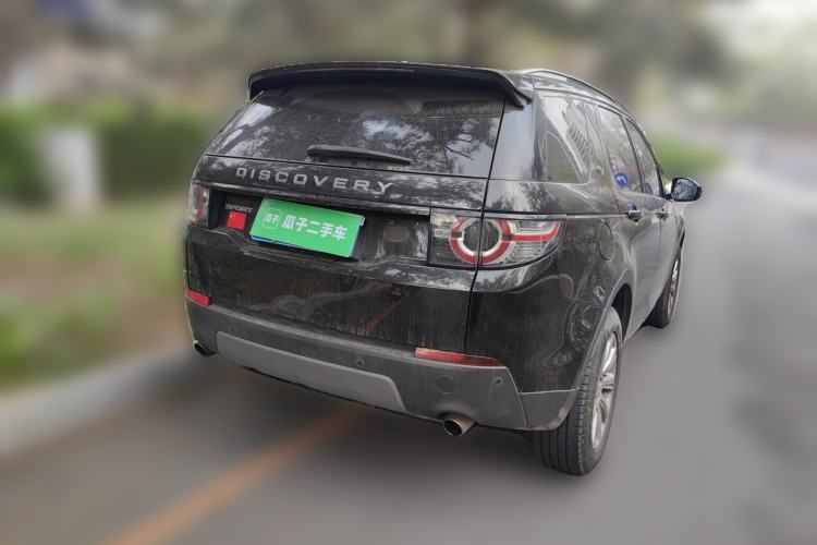 Used Land Rover Discovery Sport 2018 240 PS SE Version Rear Right 45 Deg