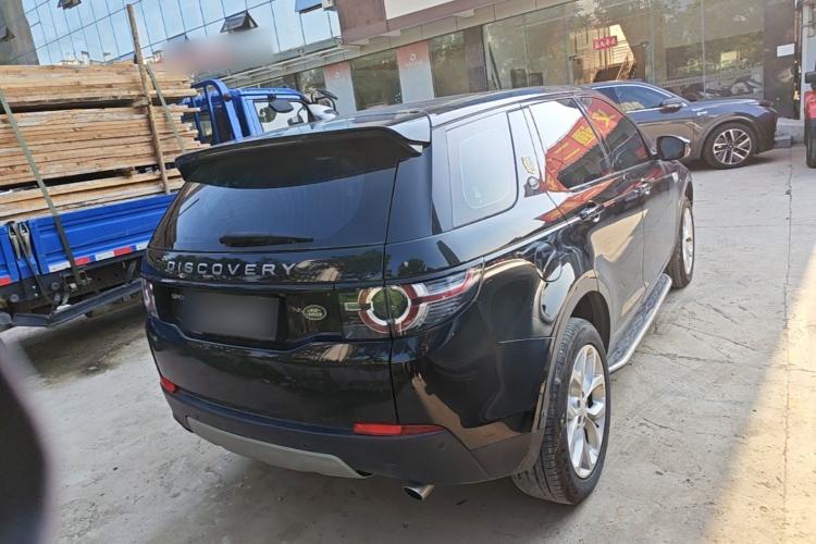 Used Land Rover Discovery Sport 2018 240 PS Zhiyue Limited Edition Rear Right 45 Deg
