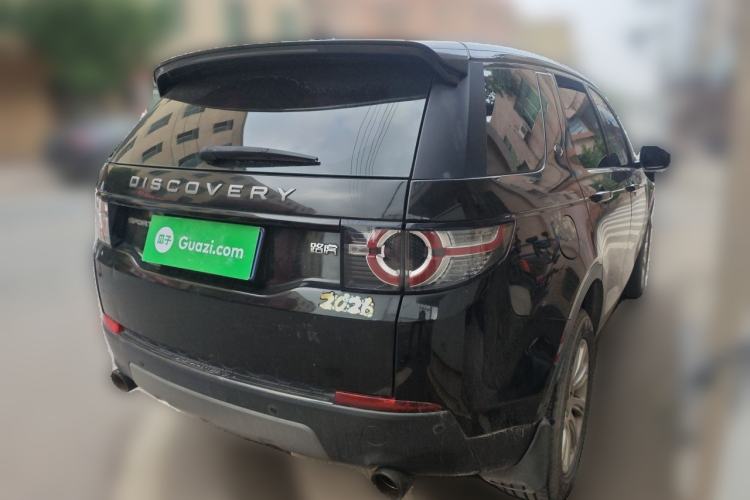 Used Land Rover Discovery Sport 2018 240 PS SE Version Rear Right 45 Deg