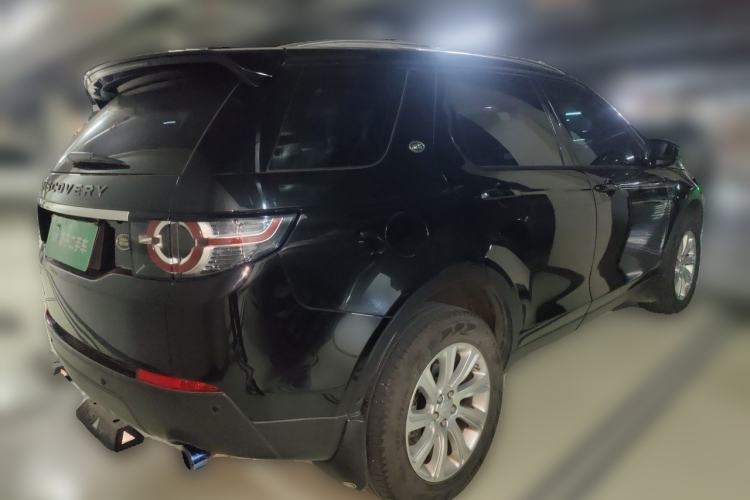 Used Land Rover Discovery Sport 2018 240 PS SE Version Rear Right 45 Deg